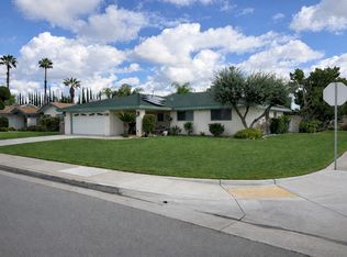 700 N El Rio Dr, Bakersfield, CA 93309