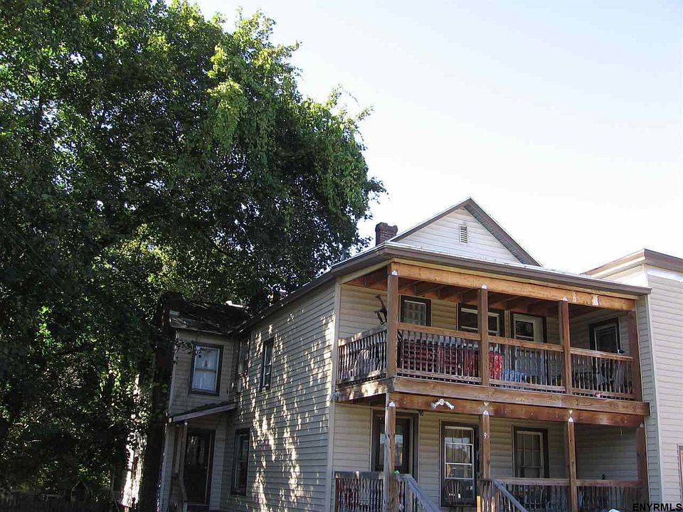 1st image of 95 William St