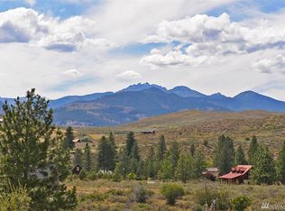 11 Solitude Ln, Winthrop, WA 98862