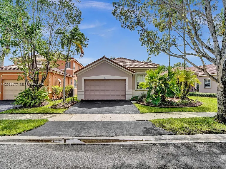 938 Bluewood Ter — Photo 42