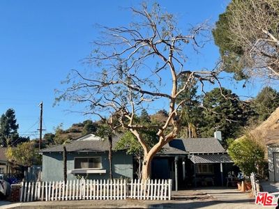 8337 Echelon Pl, Sun Valley, CA, 91352