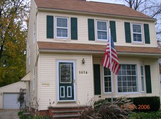 1074 Argonne Rd, South Euclid, OH 44121