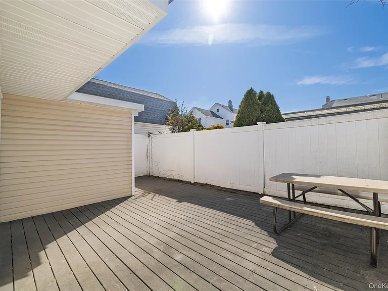 237 Porterfield Pl — Photo 18