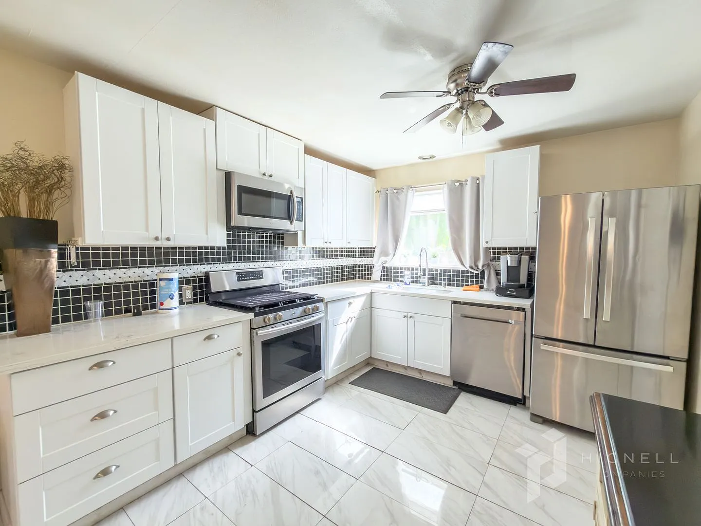 Charming 3-Bedroom Home Along Lindo Channel in Chico — Photo 3