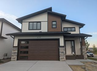 432 Timberlands Dr #1, Red Deer, AB T4P0Y6