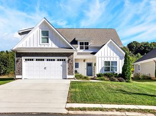 4909 Grove Park Dr NW, Cleveland, TN 37312