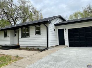 407 Cherry St, Americus, KS 66835