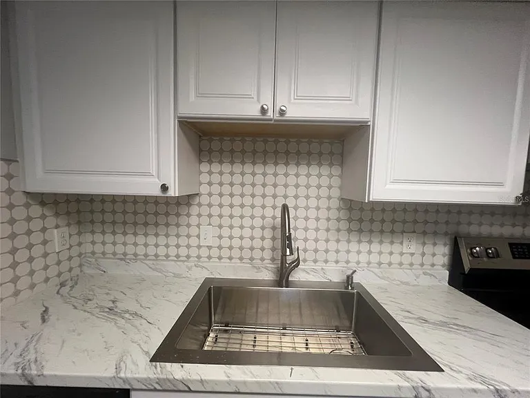 4022 Beaver Ln NE #800-C — Photo 8