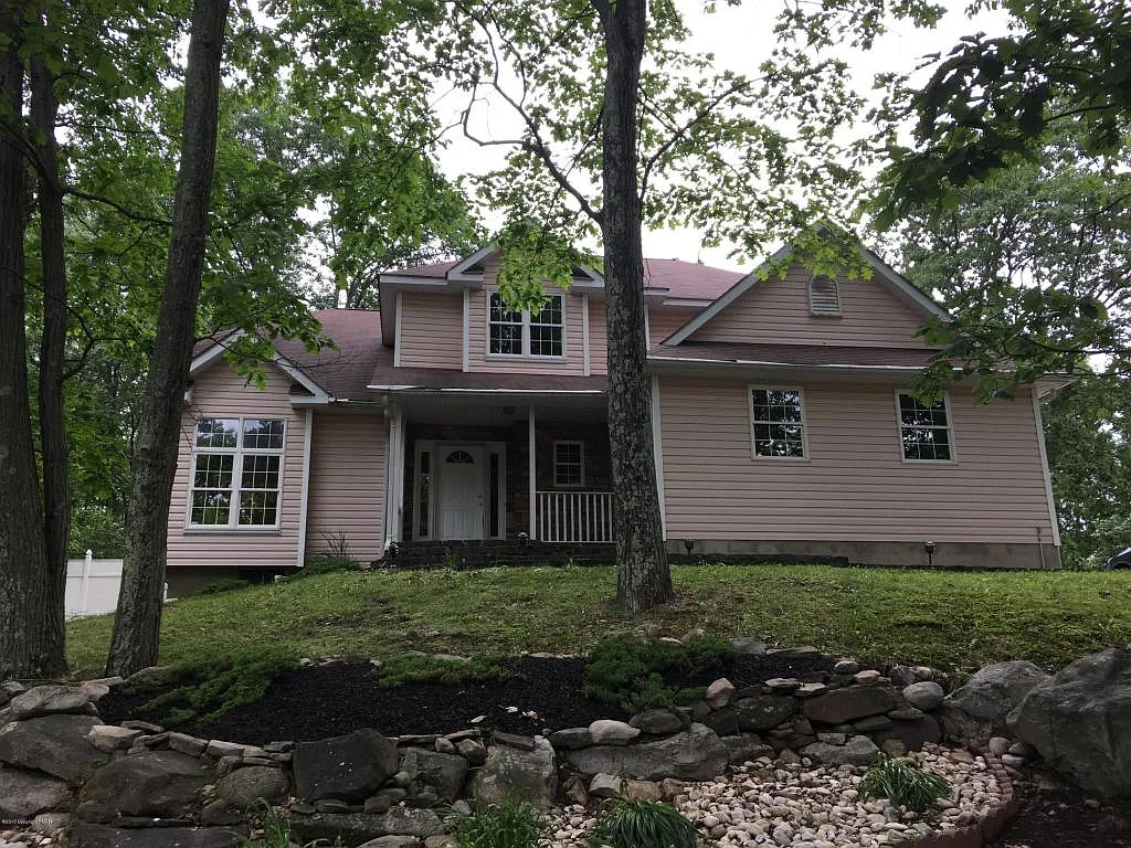 40 Holly Forest Rd photo 1