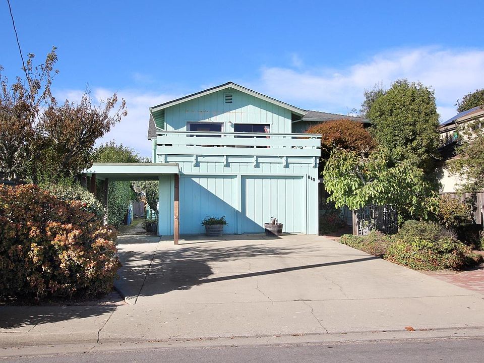 1st image of 810 Pelton Ave