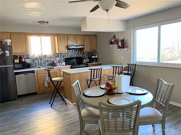 4th image of 3380 Treasure Ct