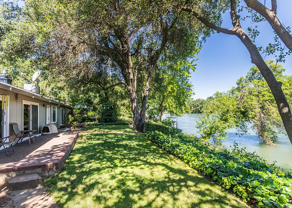 1st image of 3552 Shasta Dr