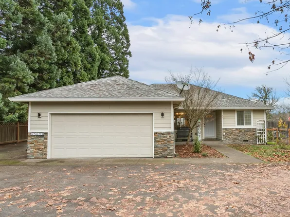 25095 E Bolton Rd, Veneta, OR 97487