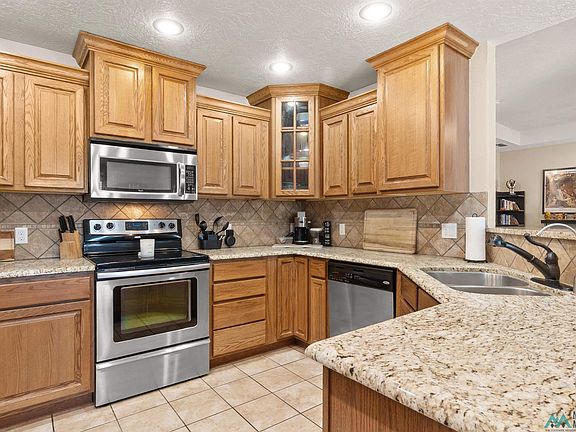 5th image of 2224 Ralph Boone