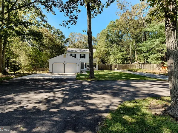 37 Foxchase Rd, Tabernacle, NJ 08088