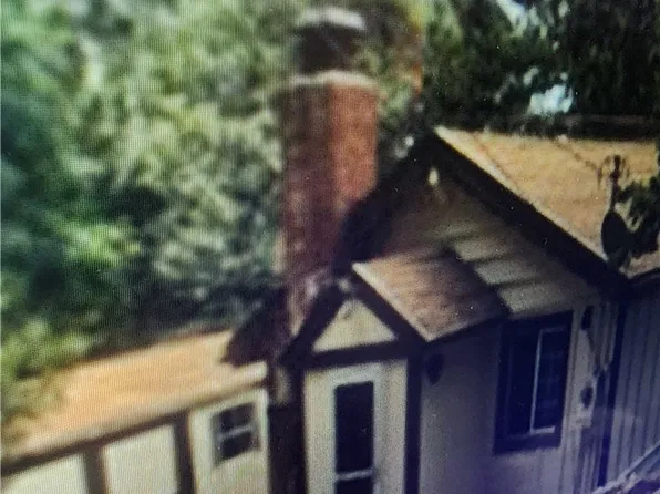 31585 Old City Creek Rd, Running Springs, CA 92382