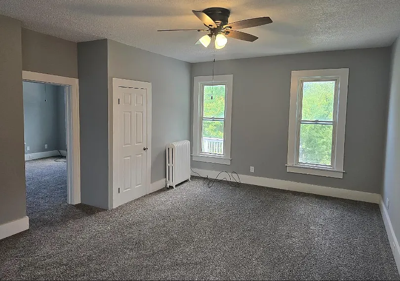 2 bed, 850 sqft, $1,450 — Photo 2