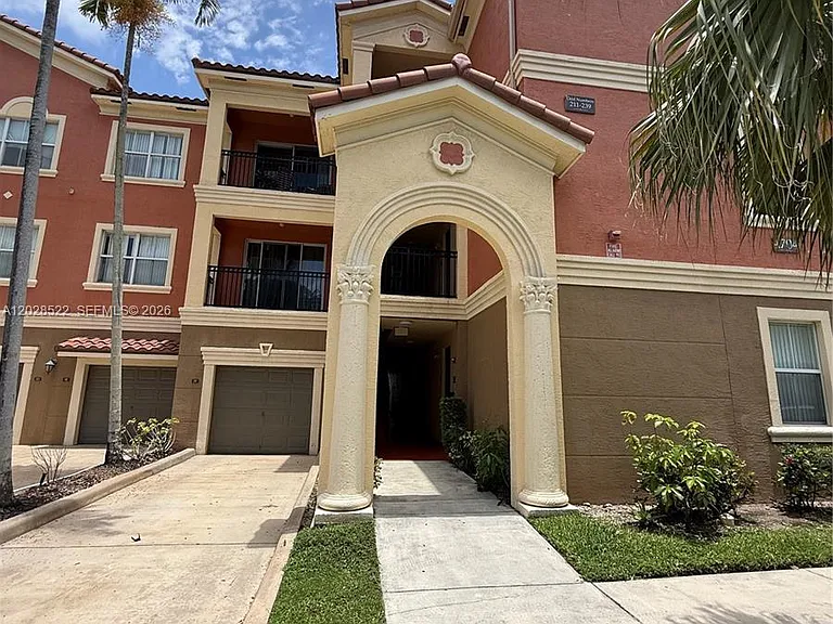4704 SW 160th Ave #215 — Photo 77