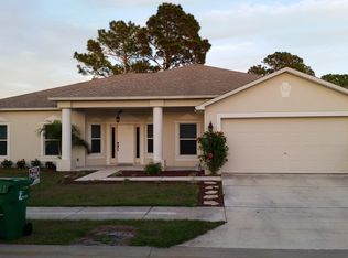 5583 Yaupon Holly Dr, Cocoa, FL 32927