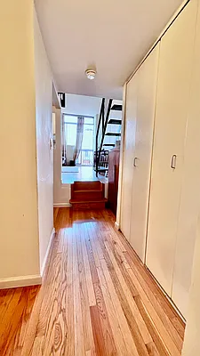 Rented by JK Dansar Corp | media 30