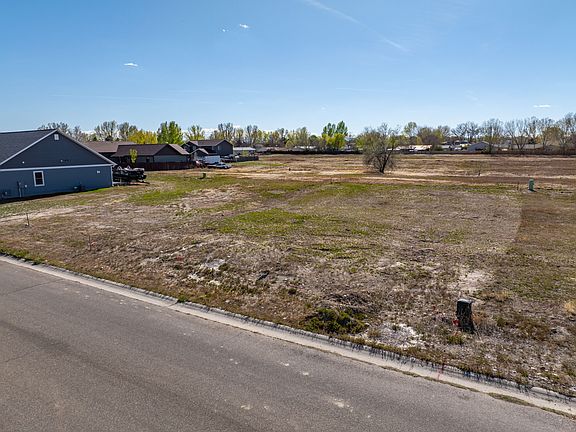 2nd image of 1302 N 16th St E