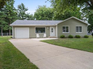 1117 Parliament Rd, Normal, IL 61761