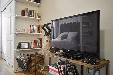 Rented by Charney Real Estate LLC