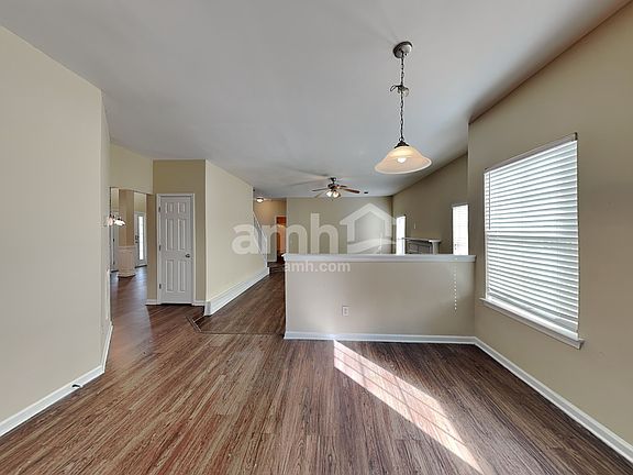 4th image of 3511 Umatilla Ln SW