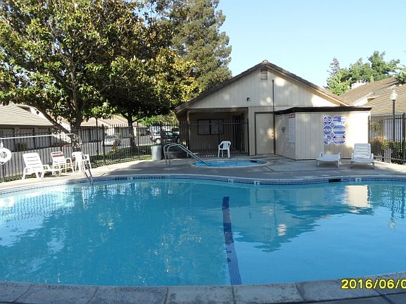 3rd image of 1311 W Century Blvd APT 19