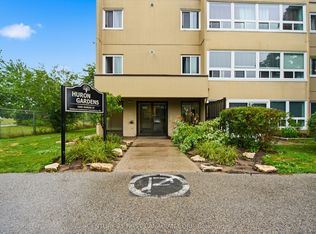 1445 Huron St #306, London, ON N5V 2E6
