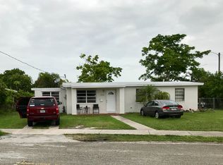 10701 SW 48th Ter, Miami, FL 33165