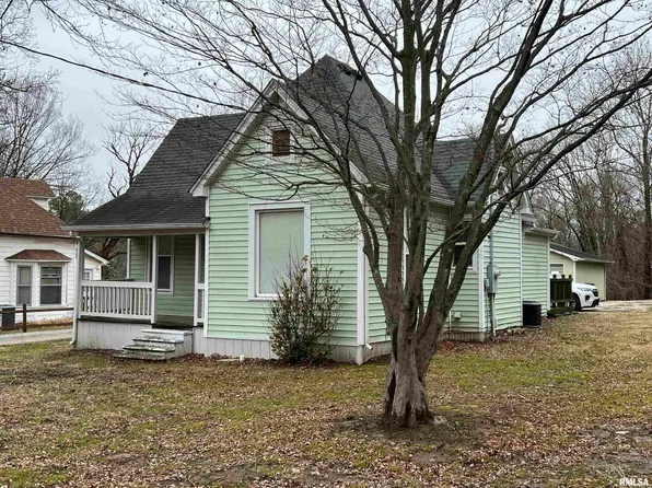 213 E Heacock St, Jonesboro, IL 62952