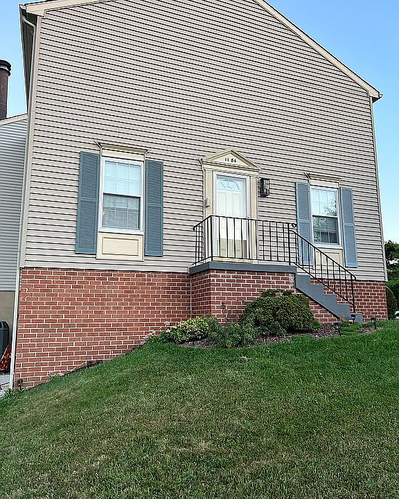 2nd image of 1184 Egmont Hbr
