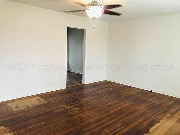 4th image of 410 Grimes St