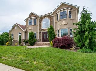13 Tyska Ave, Sayreville, NJ