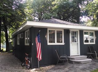 15205 Linden St, Clear Lake, IA 50428