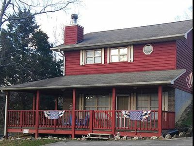 3903 Valley View Rd, Pigeon Forge, TN, 37863