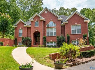 32 Hickory Ridge Dr, Glencoe, AL 35905