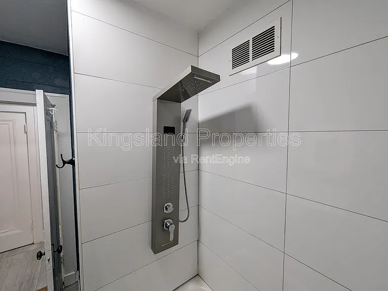 5015 Mardel Ave — Photo 7
