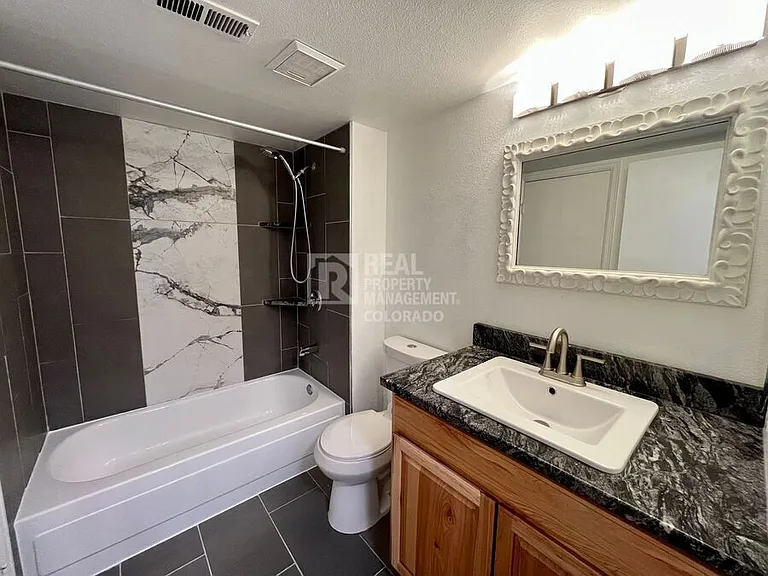 8853 Colorado Blvd #306 — Photo 10