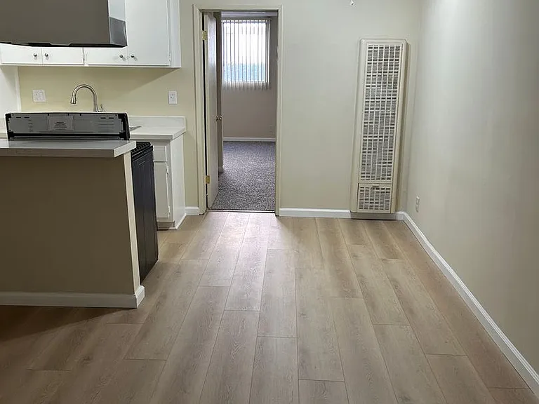 18550 Prairie St. — Photo 11