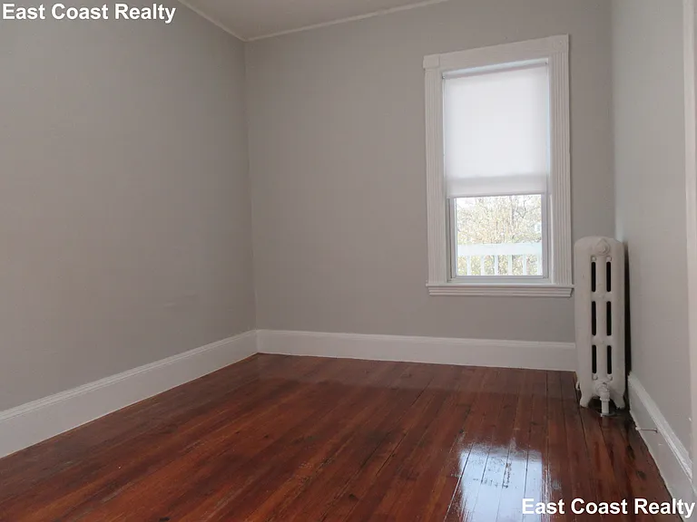 25 Linden St #3 — Photo 12