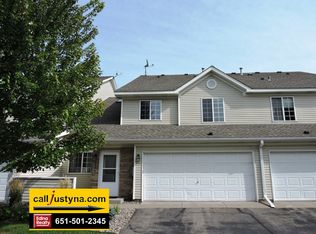 8974 Spring Ln, Woodbury, MN 55125