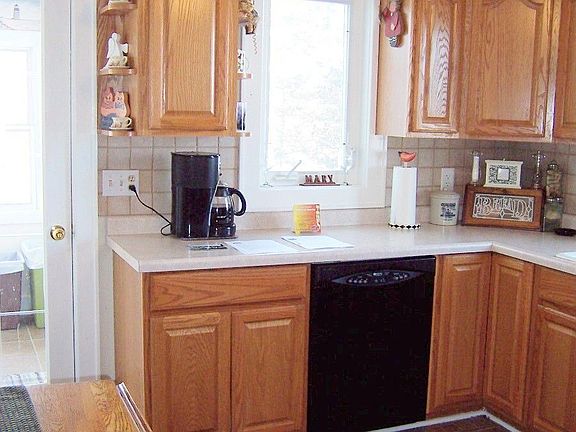 New Oak Kitchen