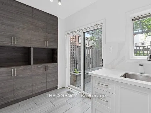 185 Lippincott St — Photo 7