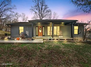 9105 Mitchell Ln, Louisville, KY 40272