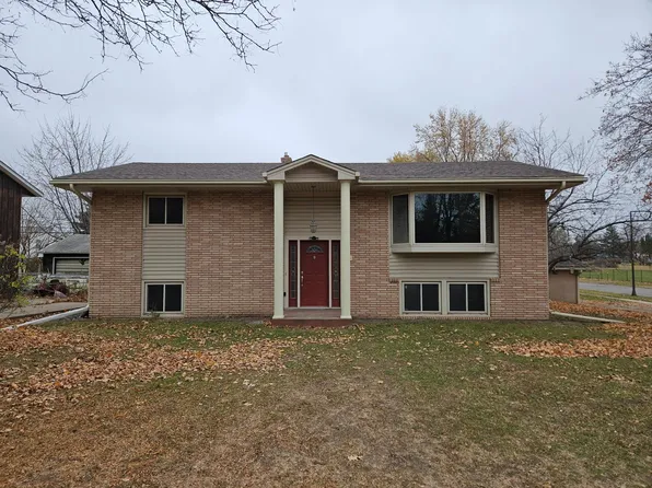 1696 Christie Pl, Saint Paul, MN 55106