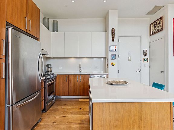 4th image of 220 W 148th St #4G