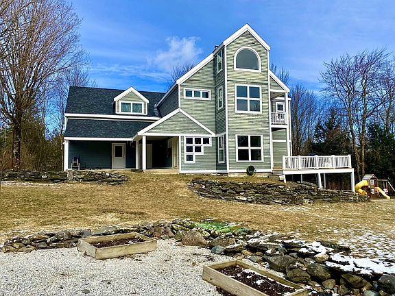 3rd image of 1149 Hill Road