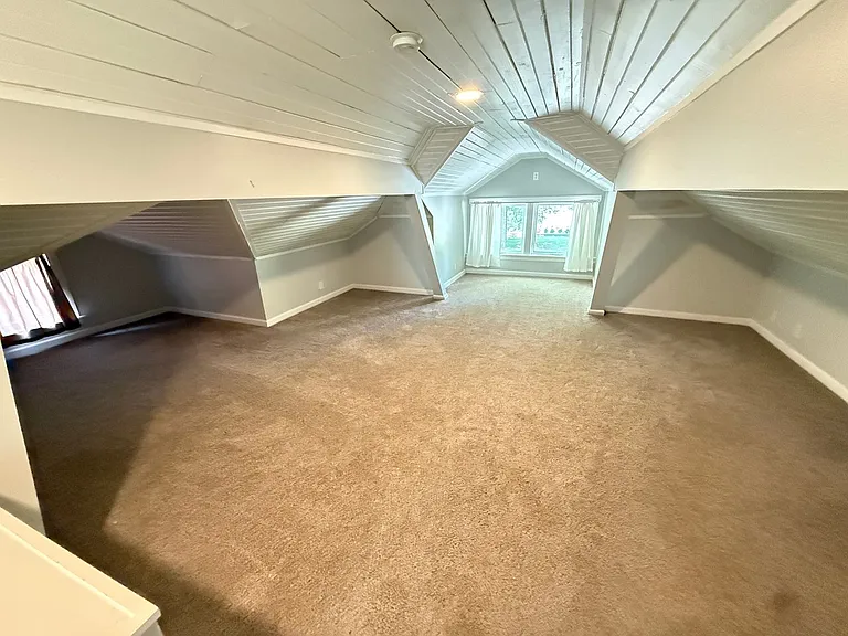 1038 S Fremont Ave — Photo 31
